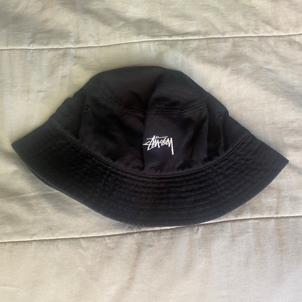 Stussy Bucket Hat Black Stock Logo Embroidered L/XL